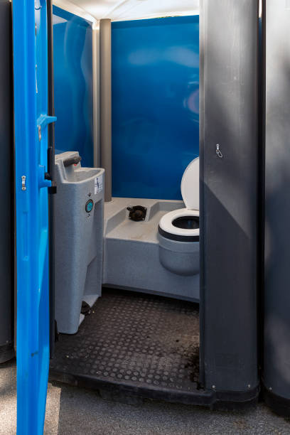 Professional porta potty rental in Pleasanton, KS